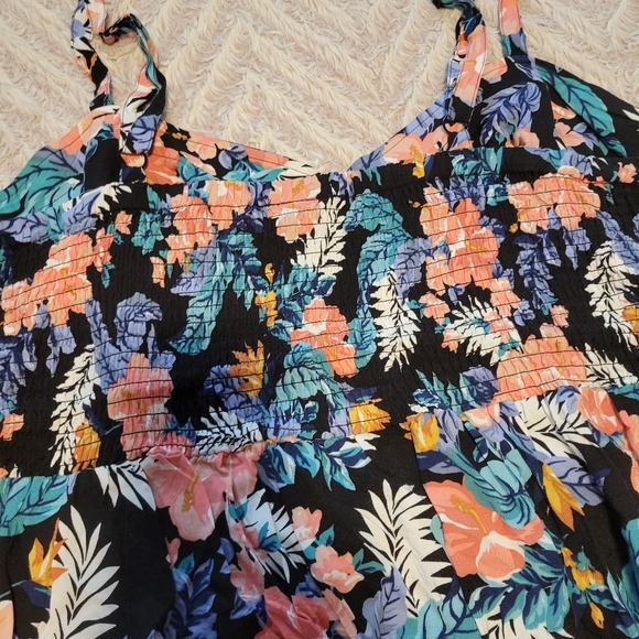NWOT Torrid Size 4 Tropical Sweetheart Cami - Picture 5 of 5